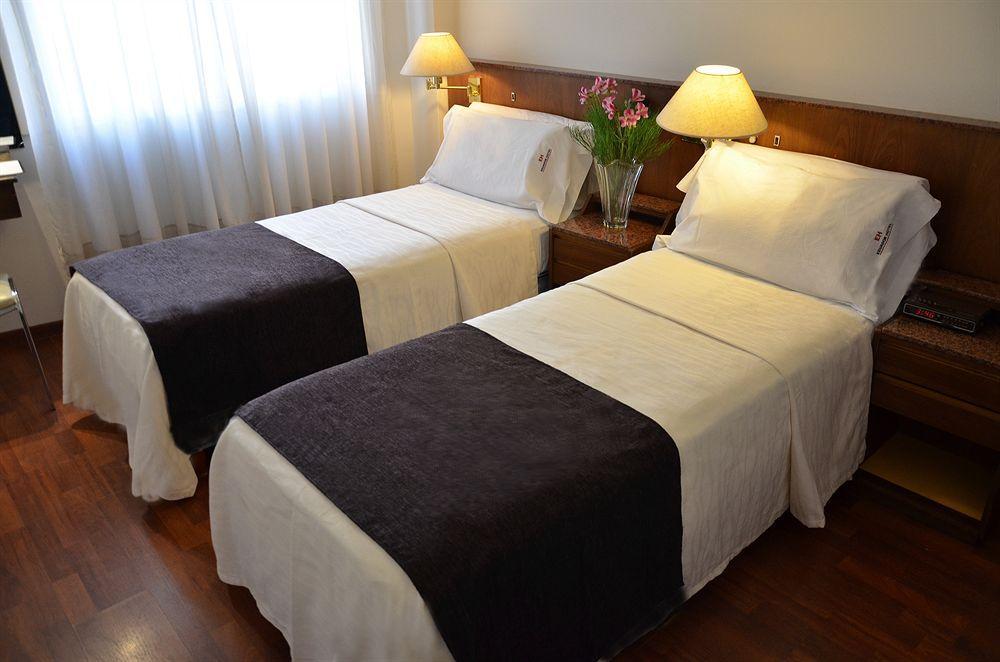 Ecuador Hotel Buenos Aires Zewnętrze zdjęcie