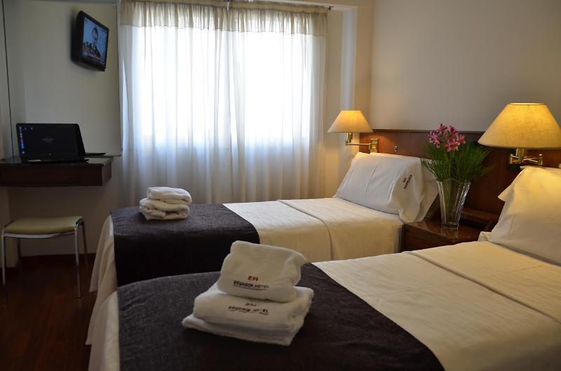 Ecuador Hotel Buenos Aires Zewnętrze zdjęcie