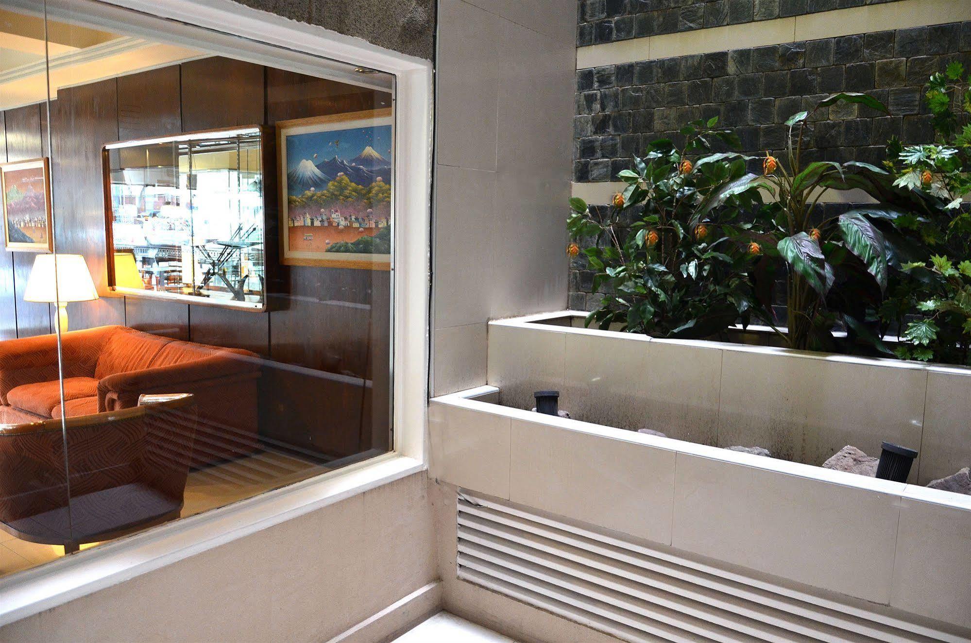 Ecuador Hotel Buenos Aires Zewnętrze zdjęcie