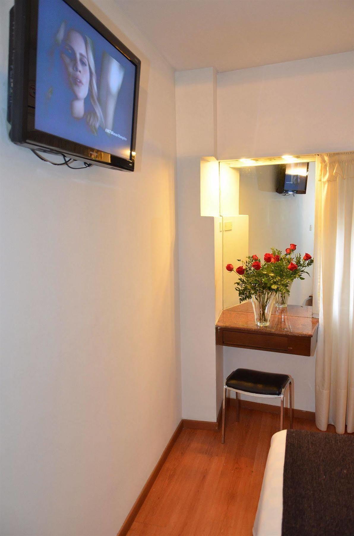 Ecuador Hotel Buenos Aires Zewnętrze zdjęcie